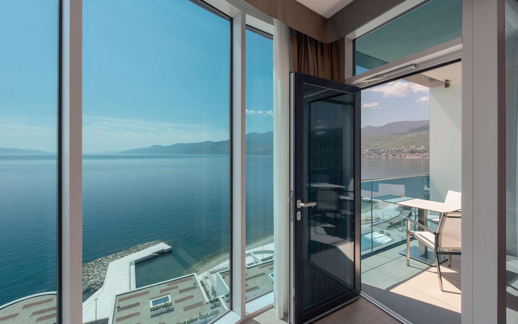 Hilton Rijeka Costabella Beach Resort And Spa Luaran gambar